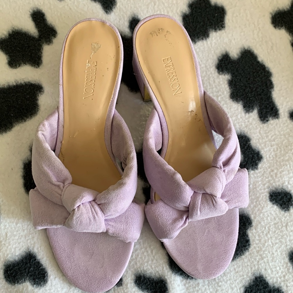 Lilac coloured slides
